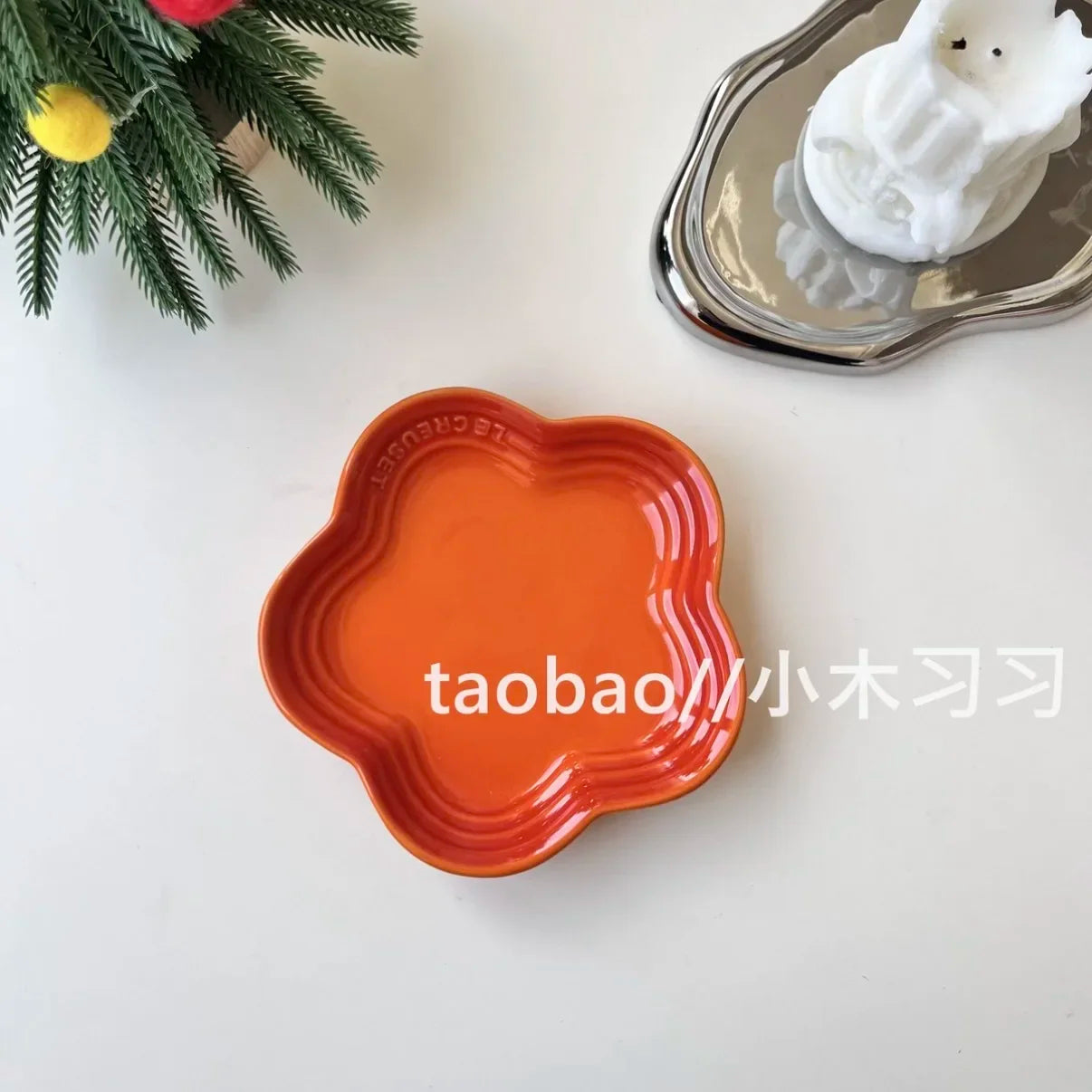 French Flower Shaped Small Plate Colored Ceramic