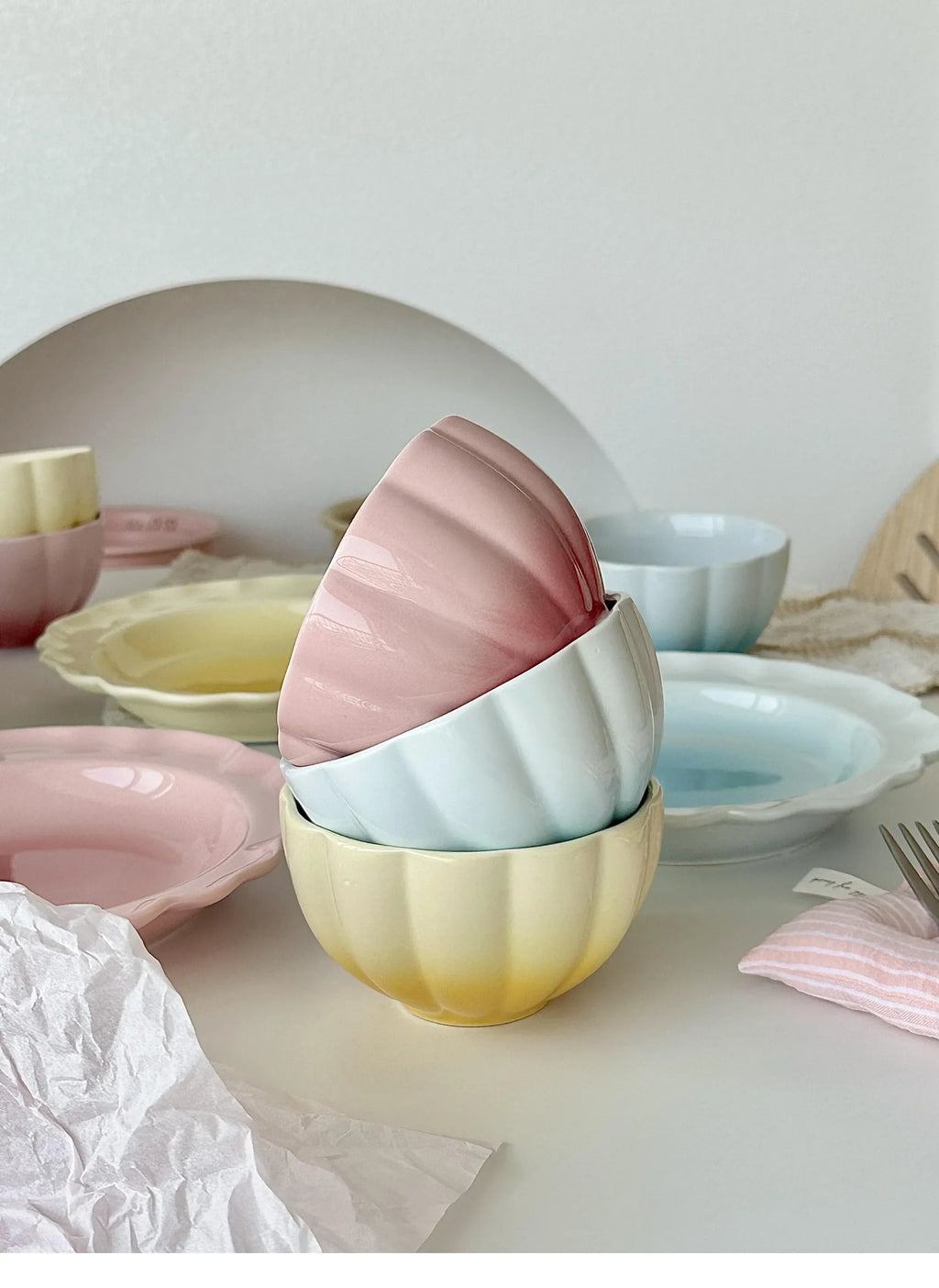 Cute Blush Gradient Plate Dessert Fruits and Vegetables Plate Yogurt Rice Bowl Underglaze Ceramic Tableware Set