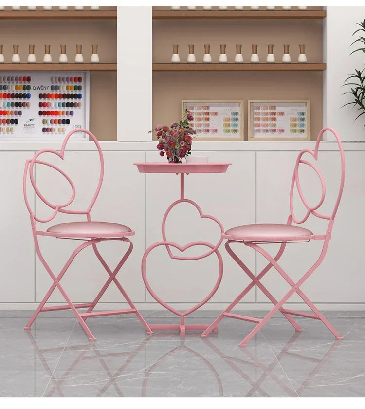 Romantic Pink Web Tables And Chairs