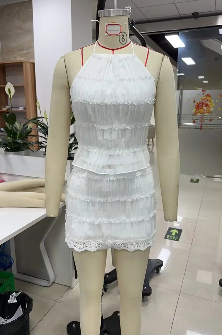 Women 2 Pcs Smocked Outfits Set Sleeveless Lace-up Halter neck Crop Camis Vest+High Waist Floral Lace Hem Pencil Skirt