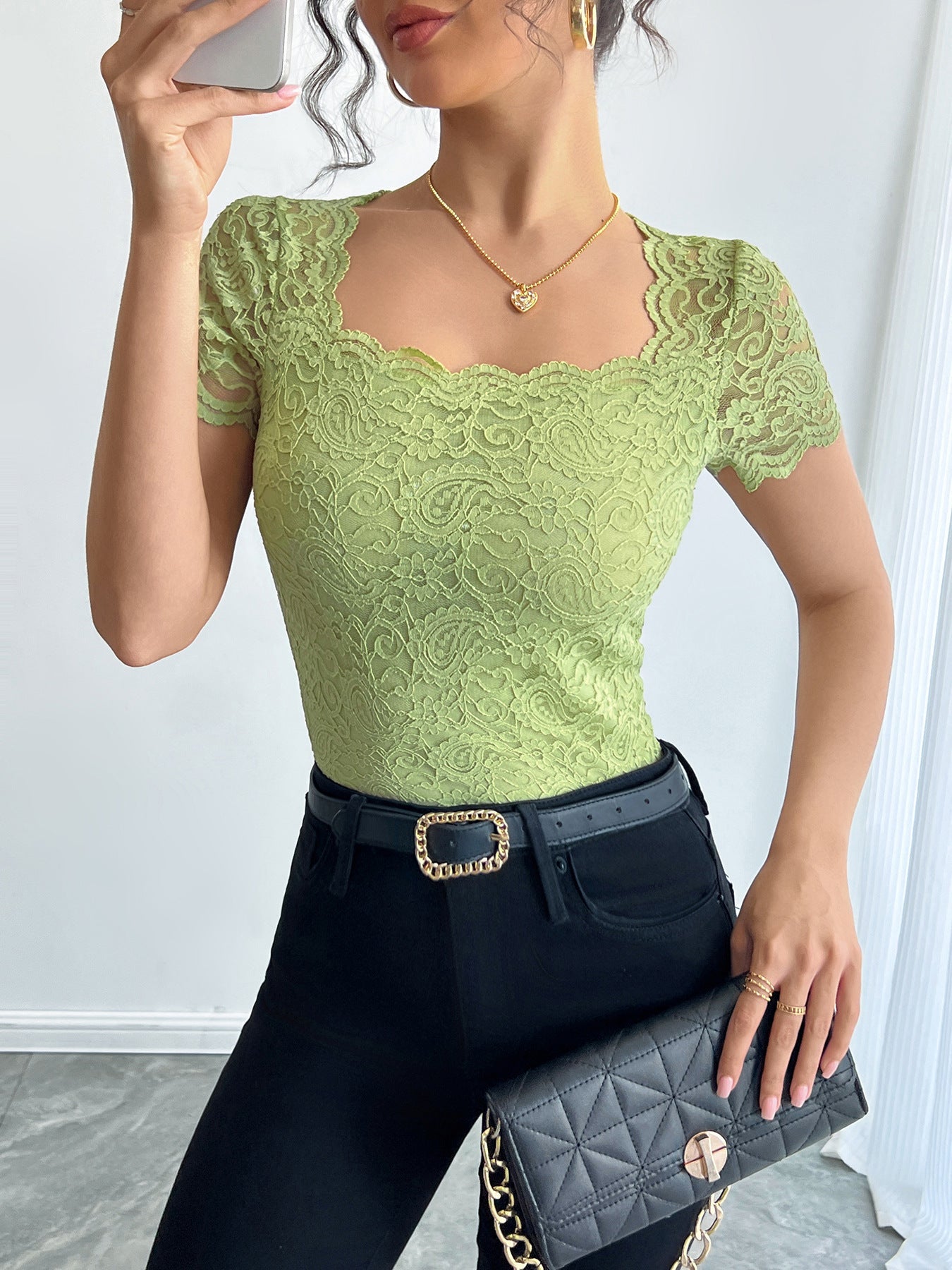Lace Slim-fit Square Short-sleeved T-shirt