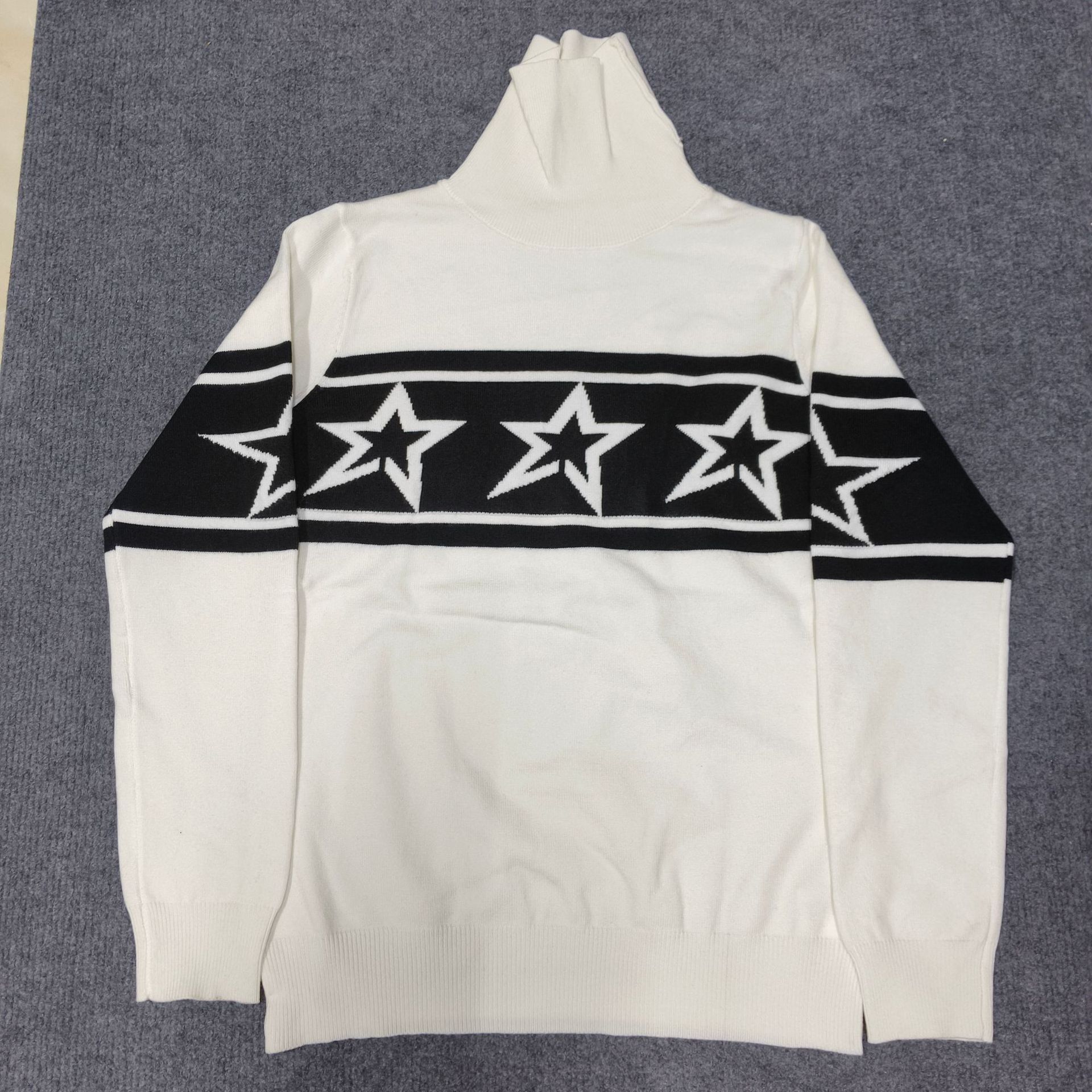 New Slim Fit Star Printed Turtleneck Sweater
