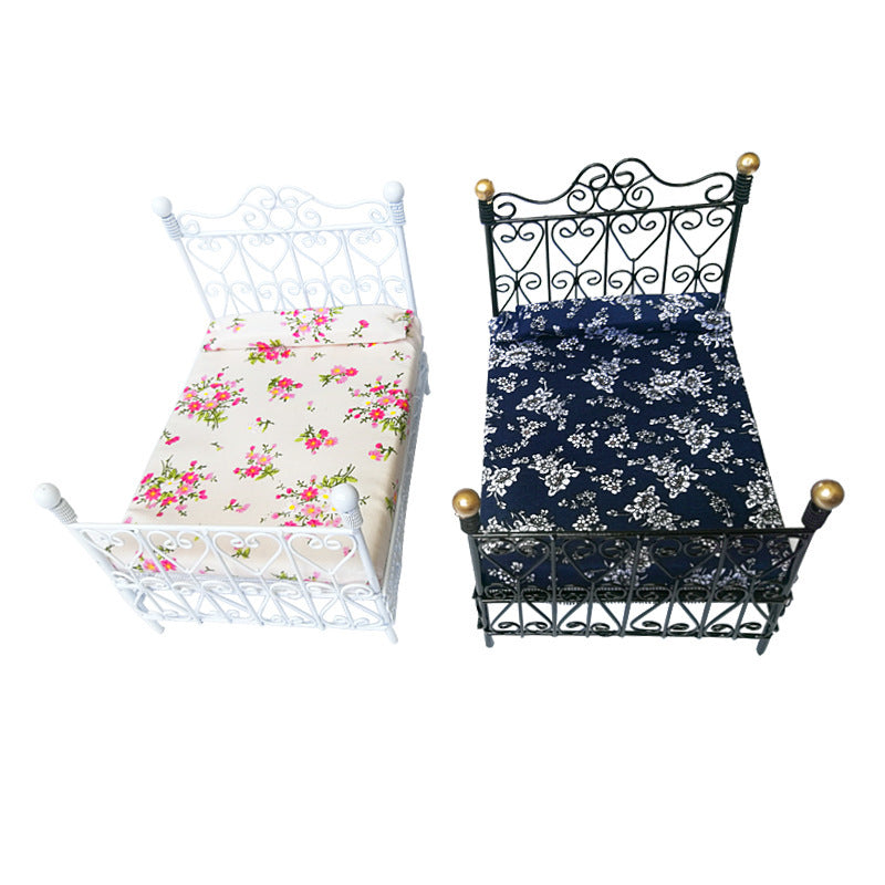 Model Wrought Iron Double Bed