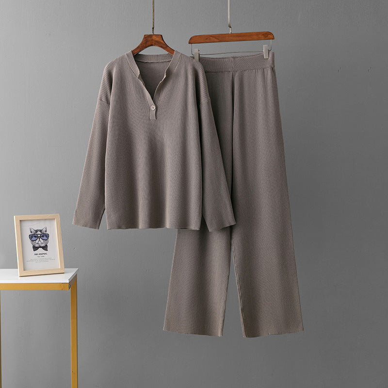 Loose Solid Color V-neck Knit Women's Suit