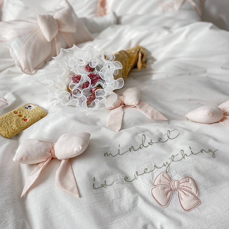 Four-piece Cotton Washed Three-dimensional Bow Bedding